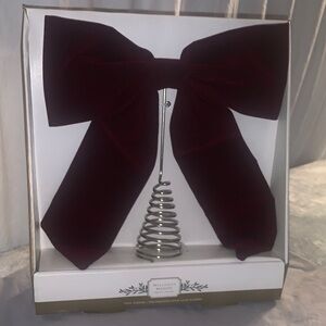 🆕- Burgundy Velvet Bow Tree Topper By WELLESLEY MANOR